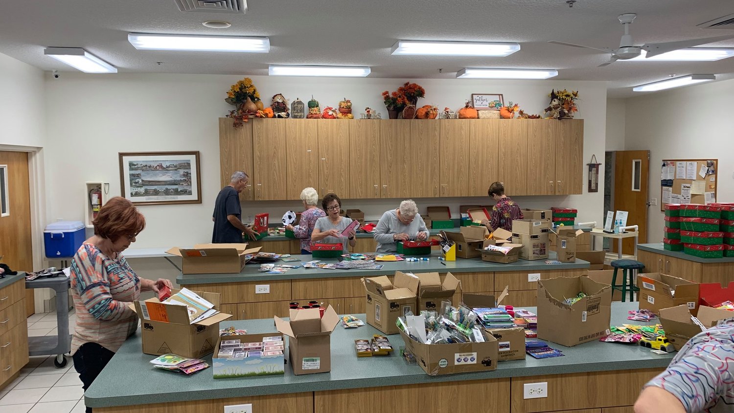 Oakview members prepare boxes for Operation  Christmas Child.